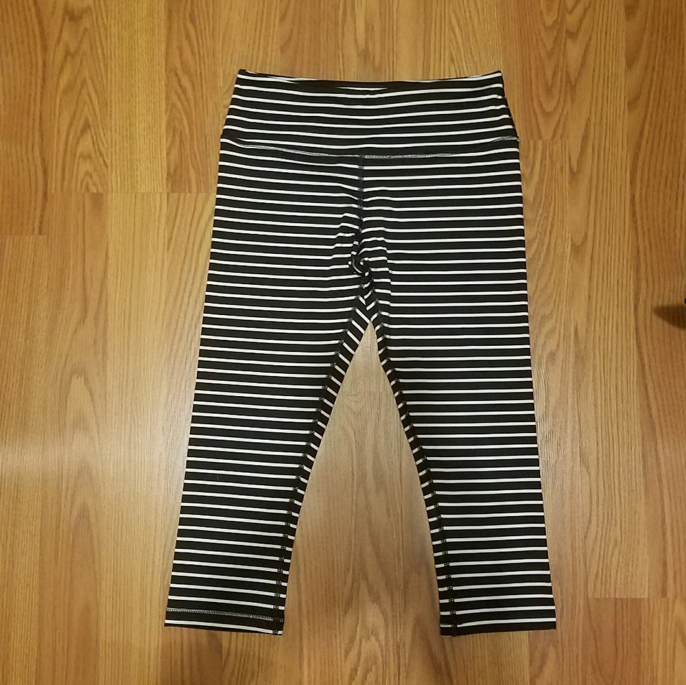 Scorpio Sol athletic capri